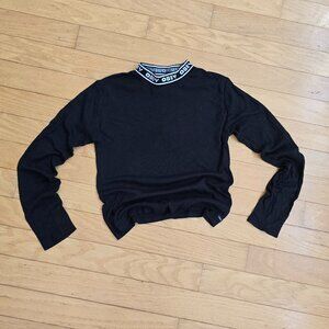 Obey | minimalist black mock turtleneck fitted long sleeve shirt | WMS L